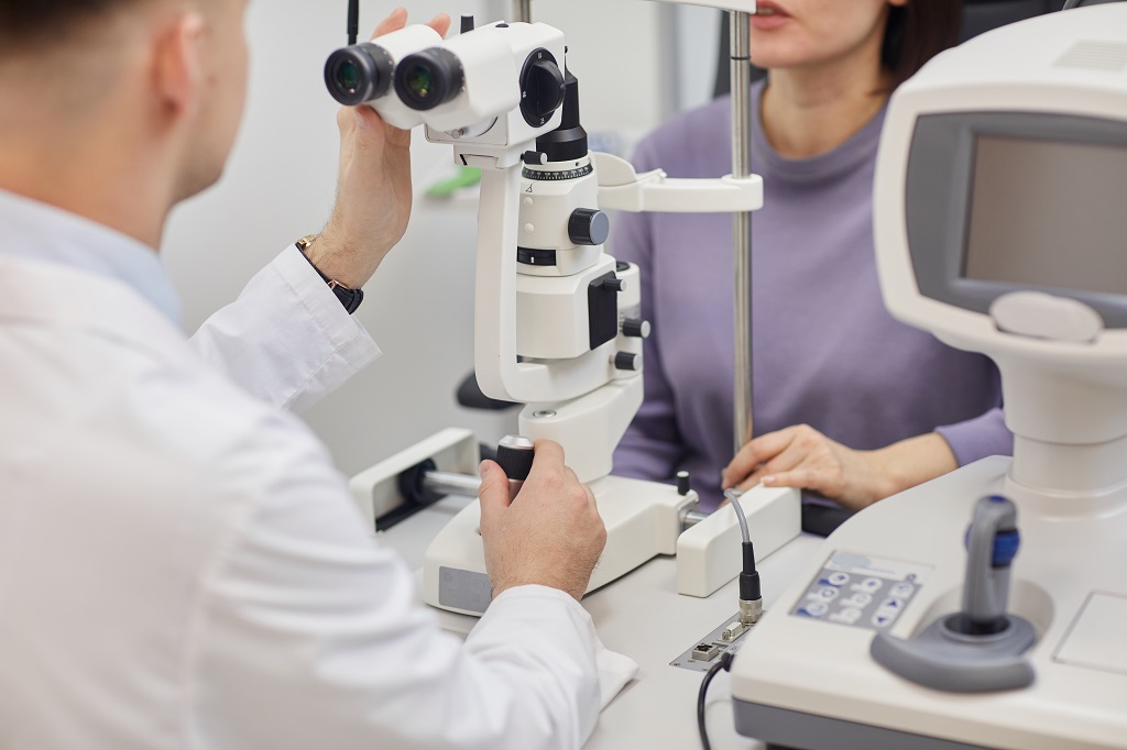 Signs that show one may likely undergo cataract surgery